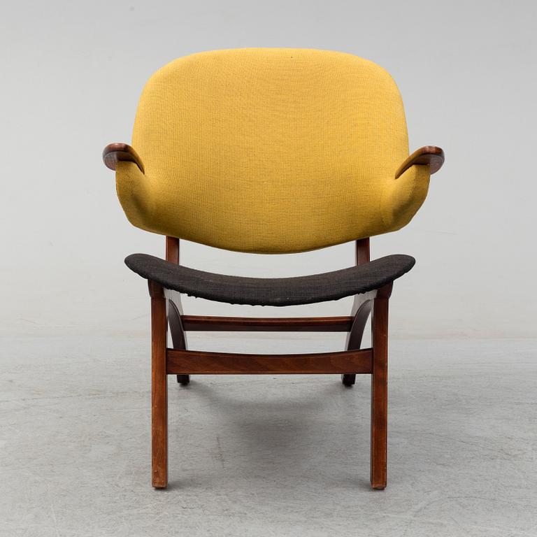 A mid 20th century easy chair model 33A by Carl Edward Matthes, Denmark.