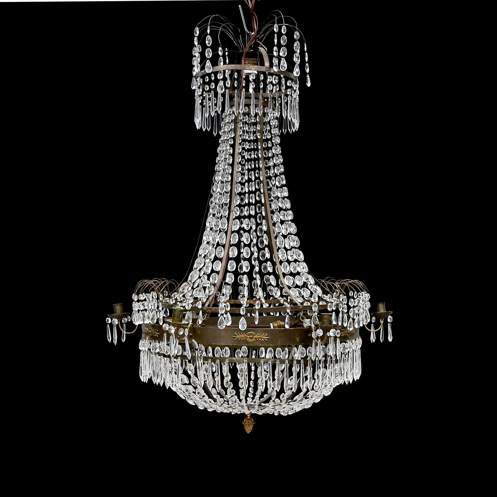 LJUSKRONA, gustaviansk stil, omkring år 1900. Höjd ca 105 cm.