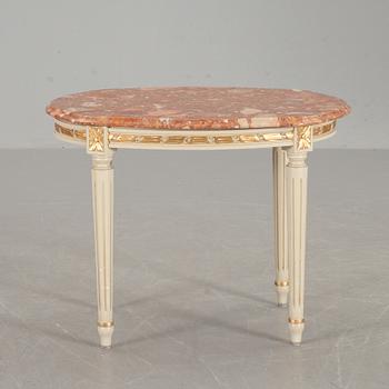 BORD, marmor, gustaviansk stil. 1900-talets andra hälft.