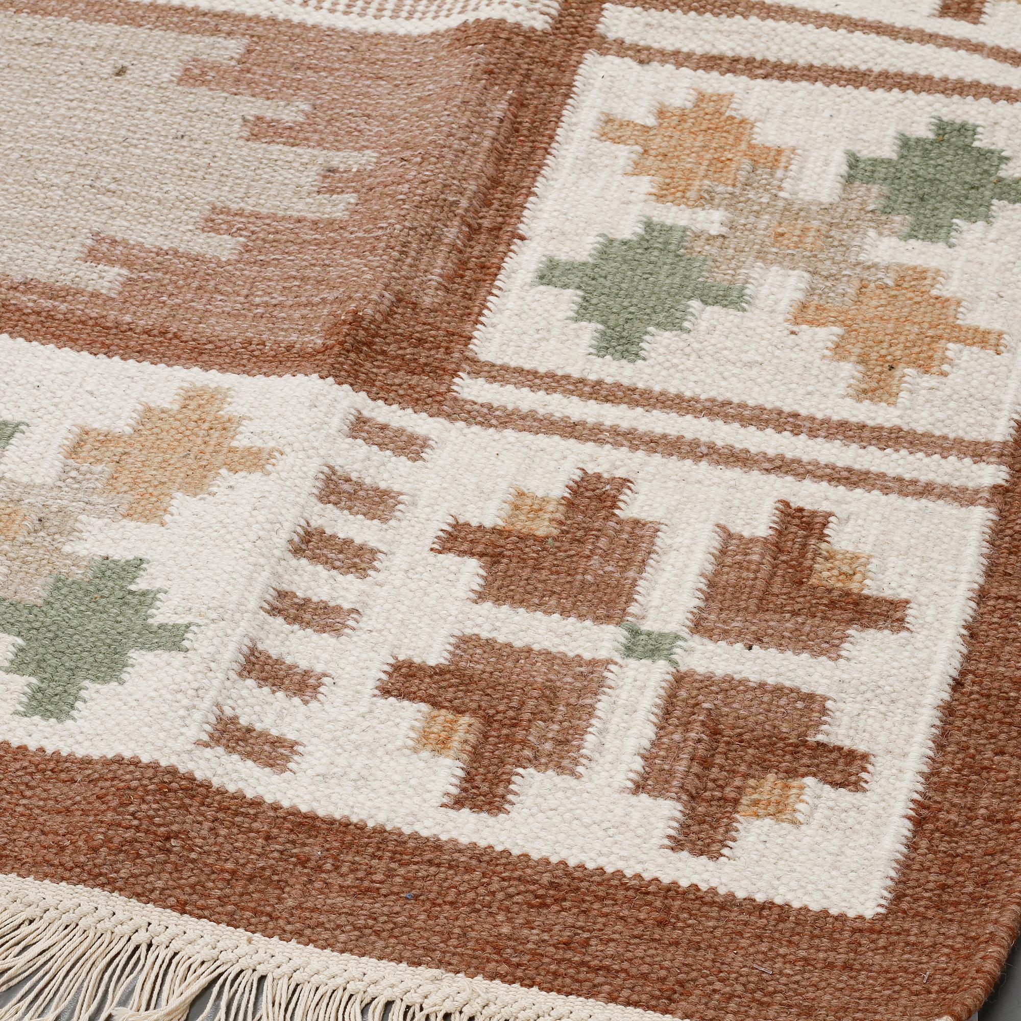 A flatweave rug, second half of the 20th century, 220 x 172 cm.