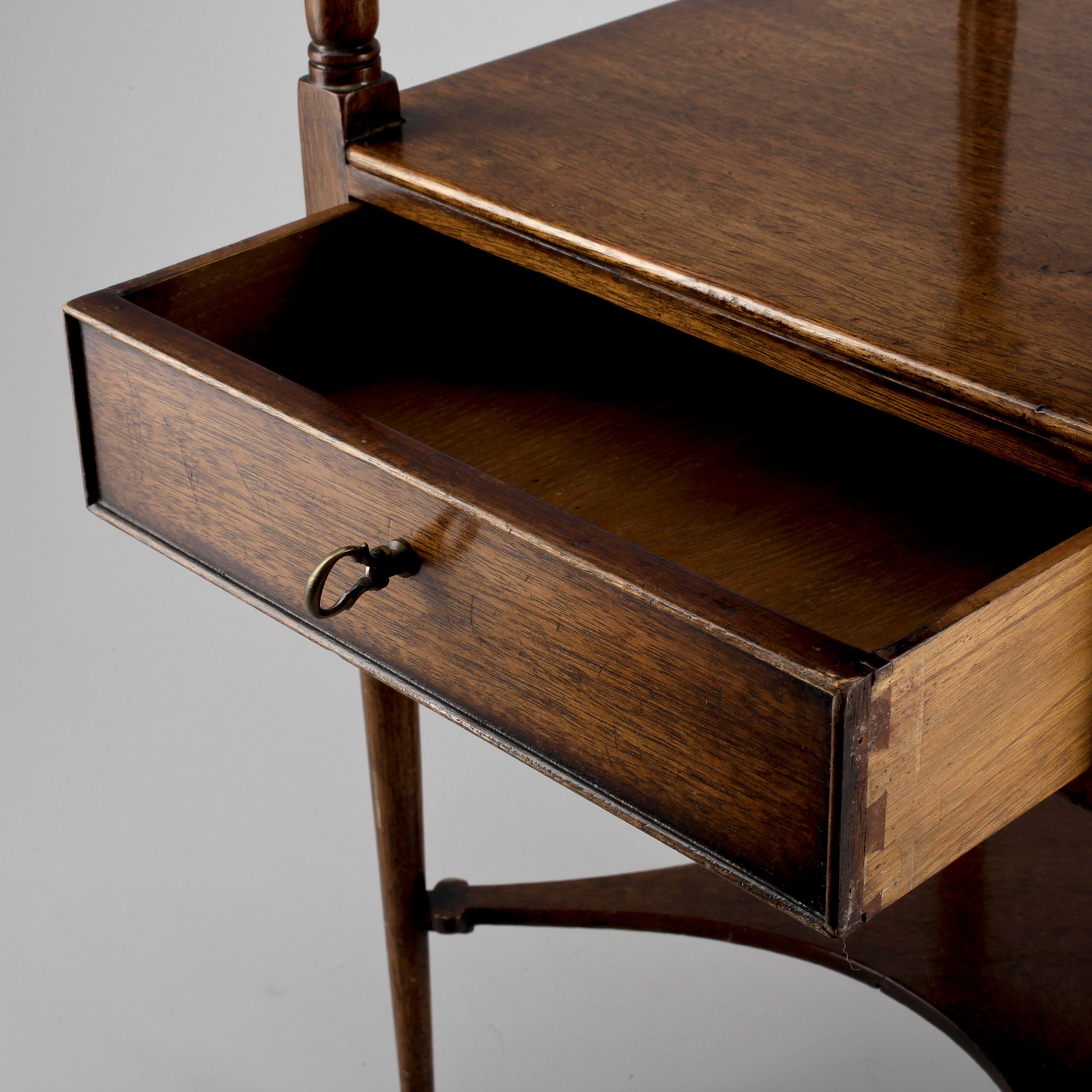 BORD, Nordiska Kompaniet 1900-tal.