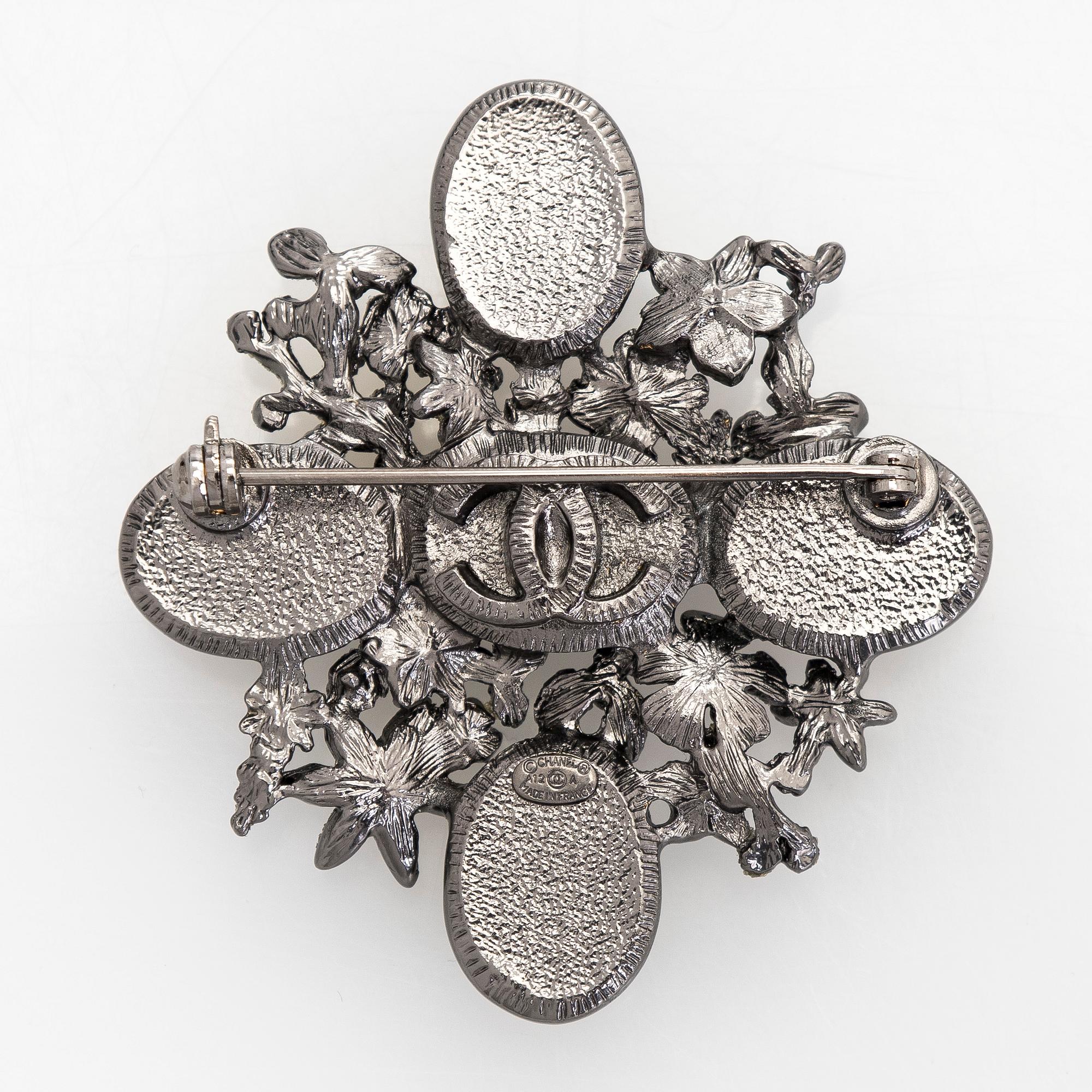 Chanel, Brooch 2012.