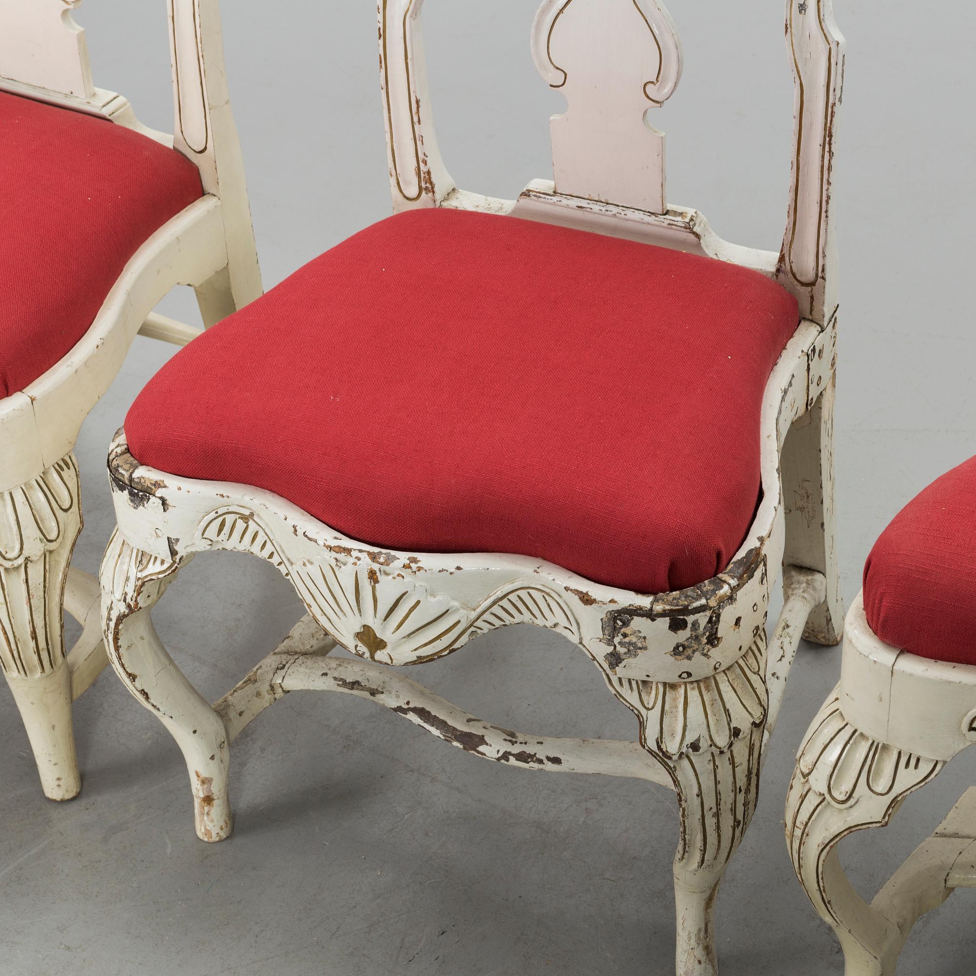 4 CHAIRS AND A STOOL. ROCOCO/ROCOCO STYLE.