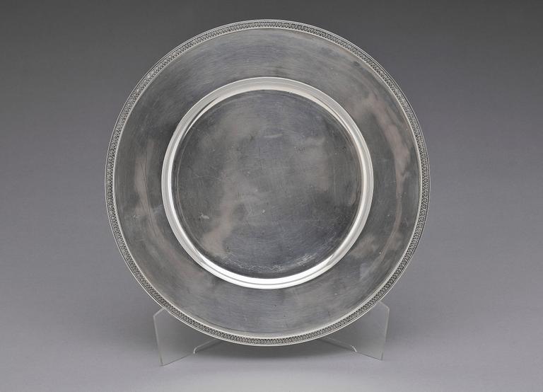 TALLRIK, sterling silver, Borgila, Stockholm 1959. Vikt ca 614 g.