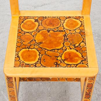 Dining table with 4 chairs, second half of the 20th century.