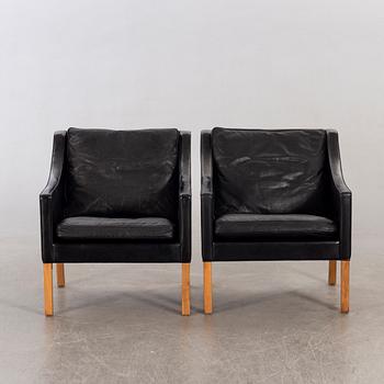 Børge Mogensen, a pair of lounge chairs modell 2209.