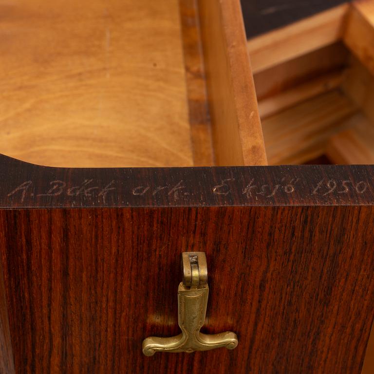 Axel Bäck, skåp, Eksjö, signerat och daterat 1950.