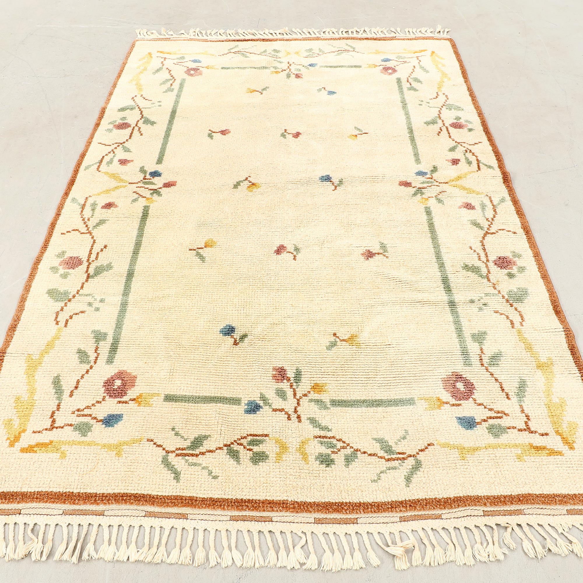 Matta flossa 1940/50-tal ca 244x160 cm.