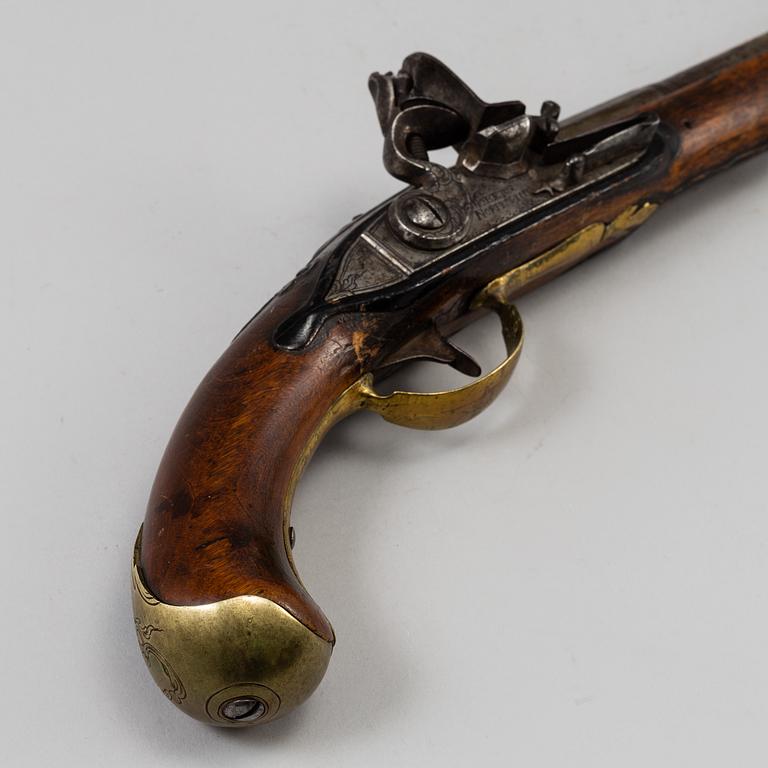 A Swedish flint-lock pistol, seconf half 18th century.