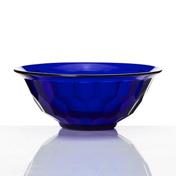 A blue peking glass bowl, Qing dynasty (1644-1912).