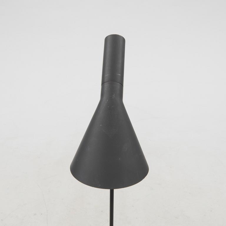 Arne Jacobsen, floor lamp, "AJ", Louis Poulsen, Denmark, late 20th century.