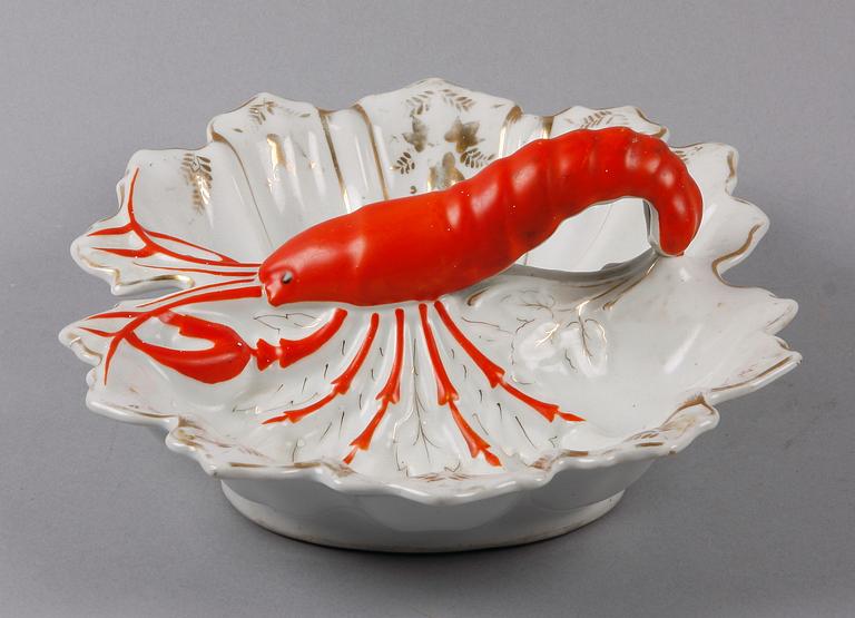 HUMMERFAT, porslin, omkring 1900.