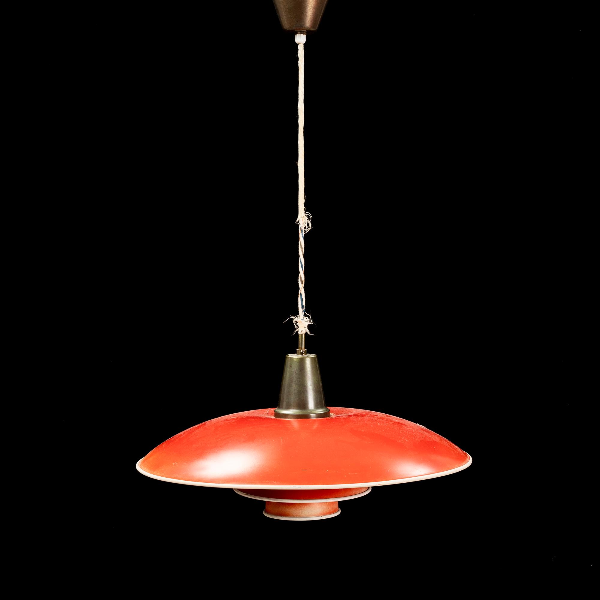 Poul Henningsen, taklampa,  "PH 5/3", Louis Poulsen, Danmark, 1900-talets mitt.