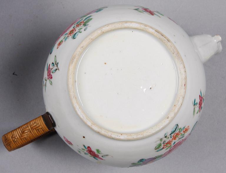 PARTI KINAPORSLIN, 12 delar, 1700-1900-tal.