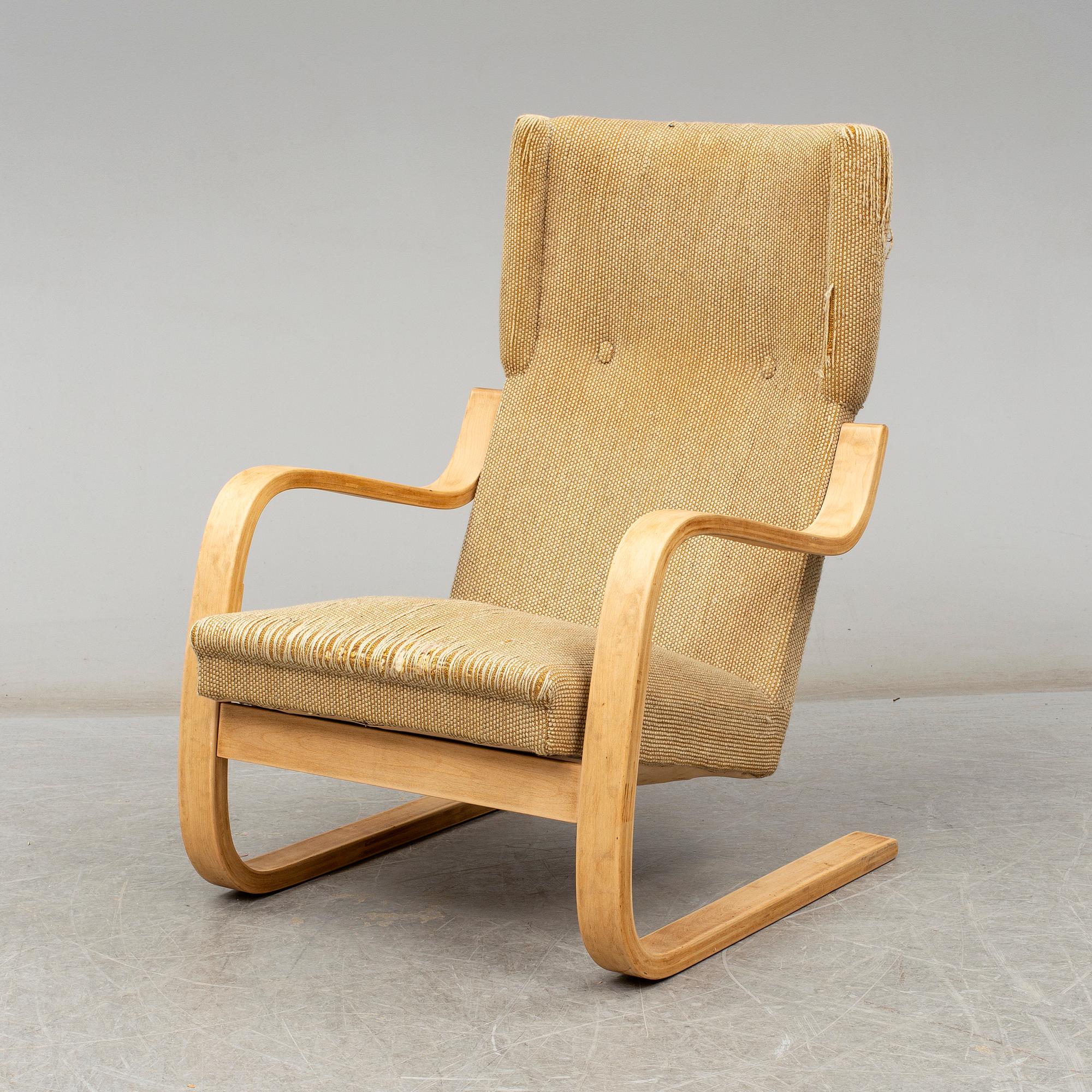 ALVAR AALTO, a model 401 birch easy chair from Artek, Finland.