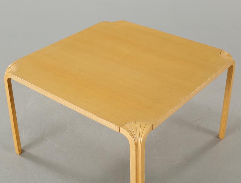 ALVAR AALTO, soffbord, "MX800B", Artek, sent 1900- / 2000-tal.