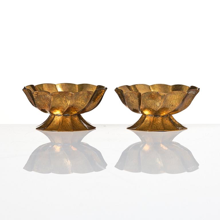 Josef Hoffmann, a pair of brass bowls, Wiener Werkstätte, Austria ca 1920.