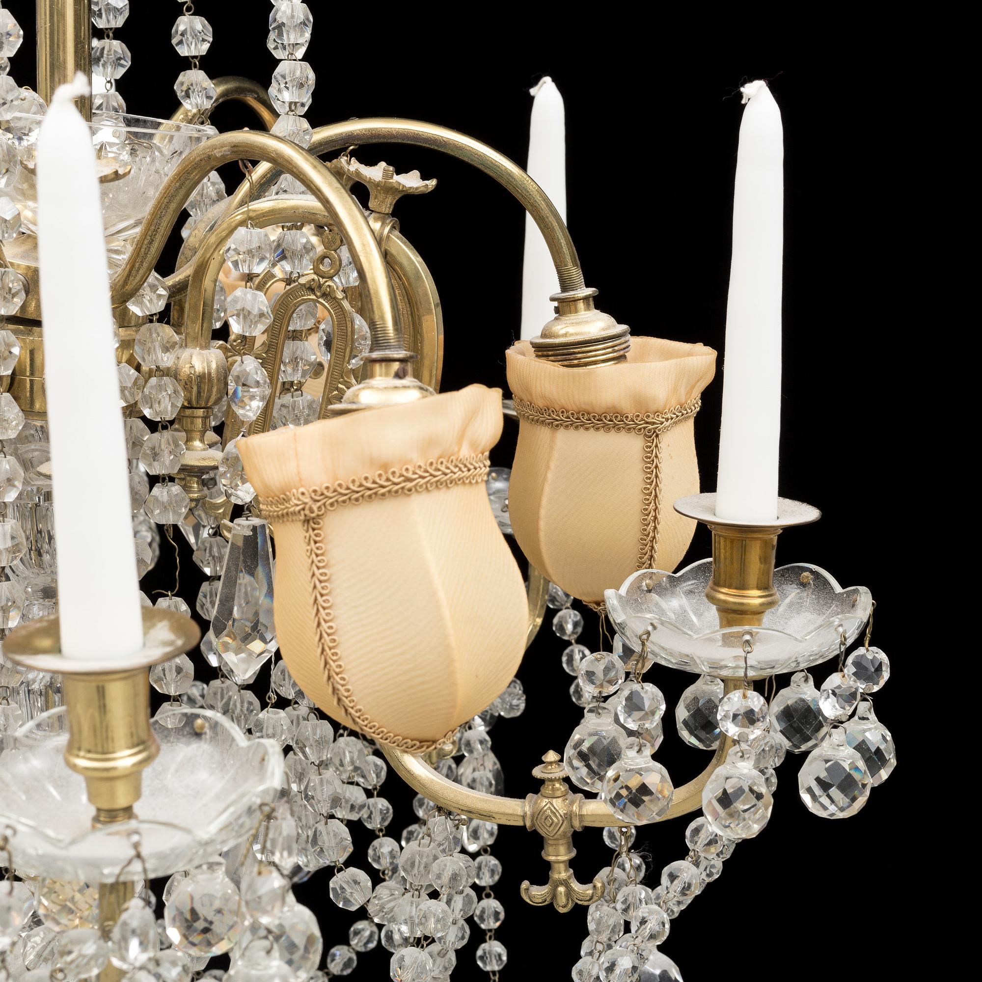 CHANDELIER, first half of the 20th century.