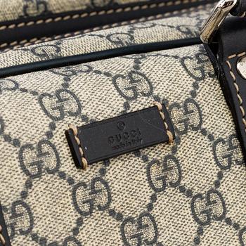 VÄSKA/RULLVÄSKA, Gucci.