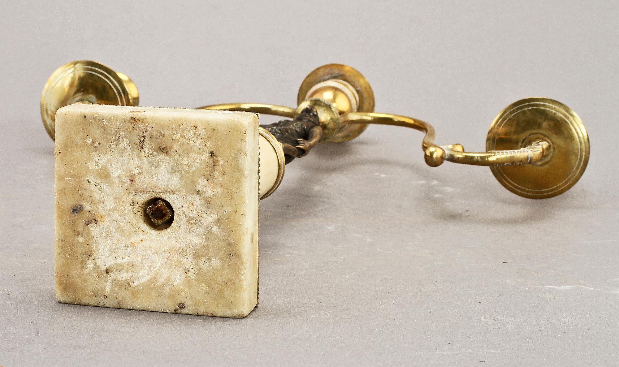 KANDELABRAR, ett par, delvis sengustavianska, 1800-tal.