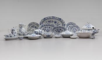 SERVISDELAR, 69 delar, porslin, Meissen, 1900-talets andra hälft.