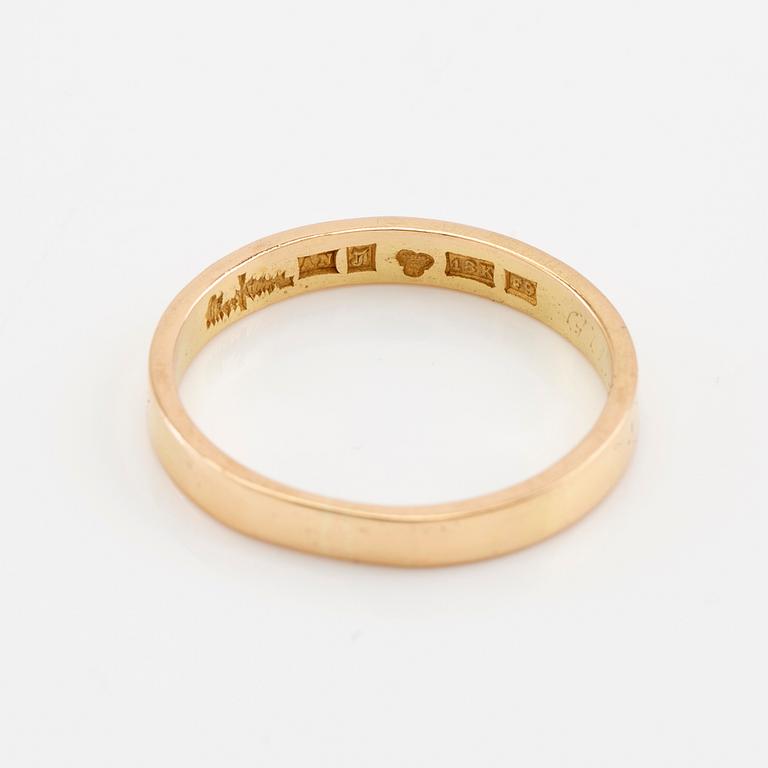 Wiwen Nilsson, a pair of 18K gold rings, Lund 1956 and 1957.