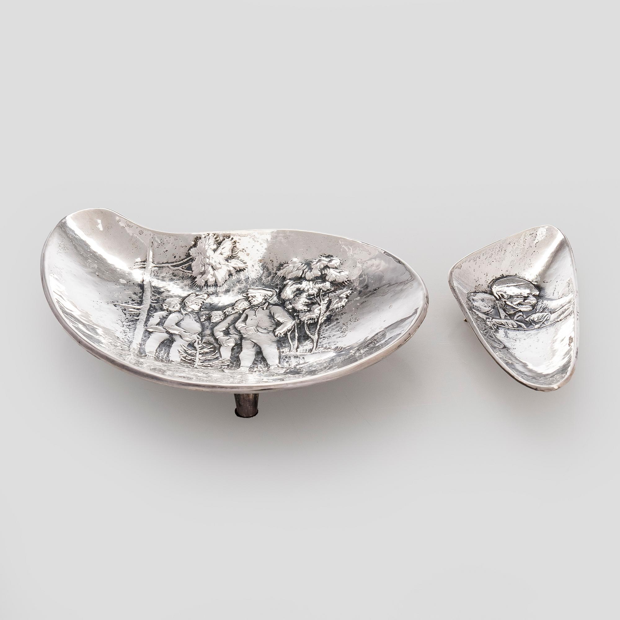 Unto Erälampi, fat, 2 st, silver, Riihimäki, Finland 1961 och 1962.