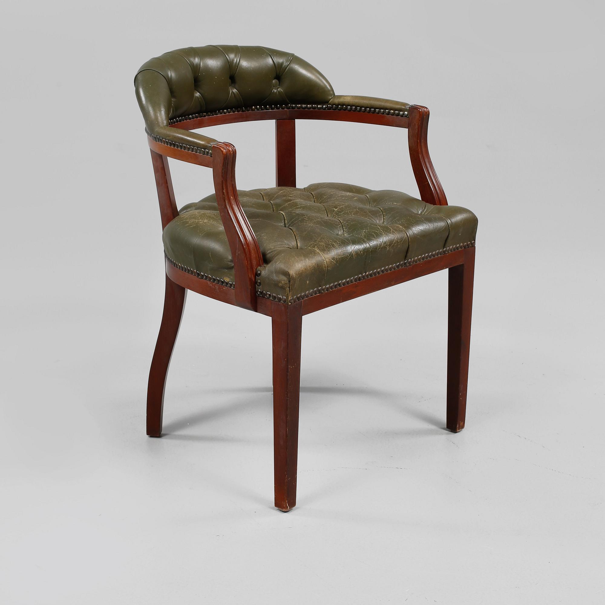 SKRIVBORDSSTOL, engelsk stil, 1900-talets andra hälft.