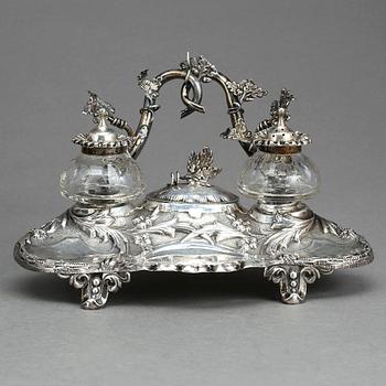 BLÄCKSTÄLL, silver, Otto Lindeberg (1863-1894), Stockholm, nyrokoko, 1874. Vikt exkl glas 204 gram.