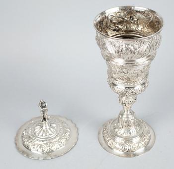 LOCKPOKAL, silver, Österrike-Ungern, 1800-talets slut. 971 g.