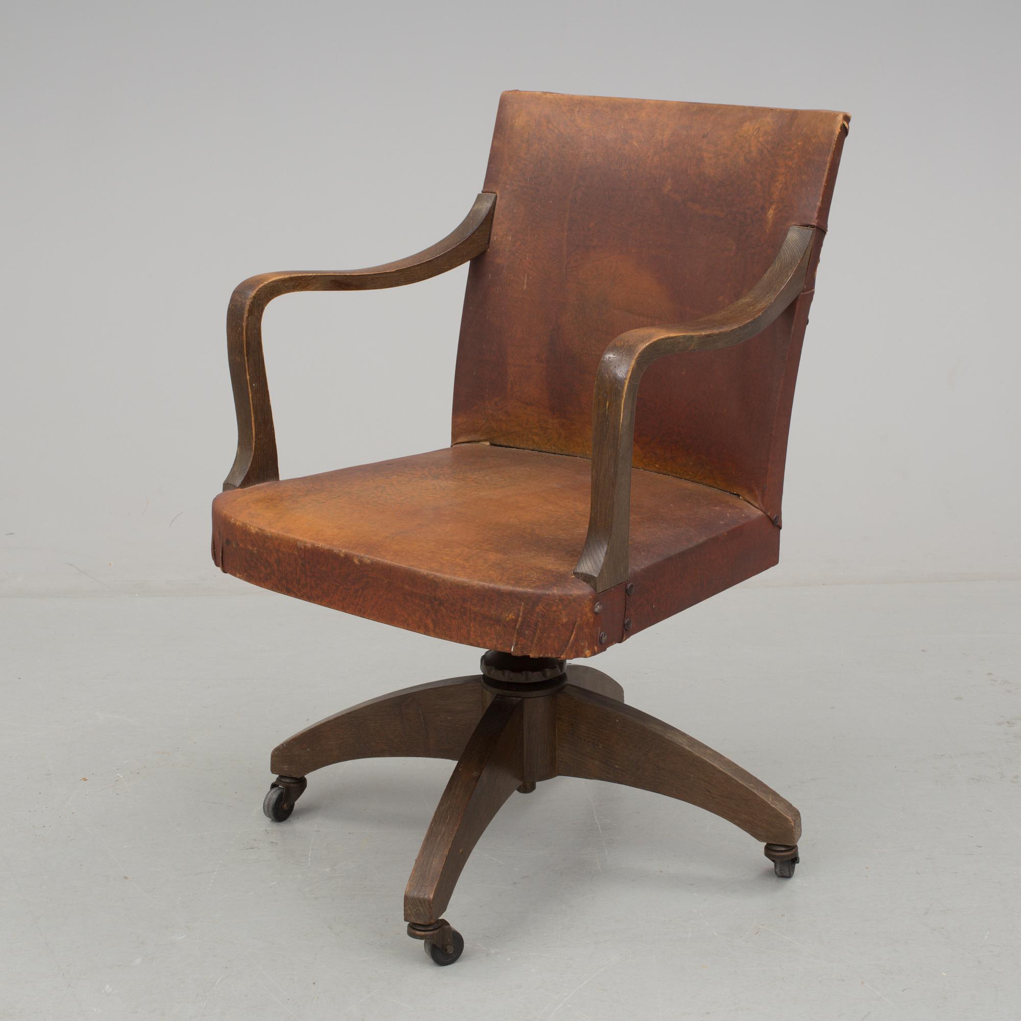 SKRIVBORDSSTOL, 1920-tal.