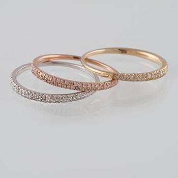 RINGAR, 3 st, 14K trefärgat guld med briljantslipade diamanter ca 0.54 ct. Vikt 3,4 gram.