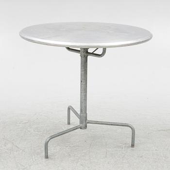 Jonas Bohlin, table, Nola.