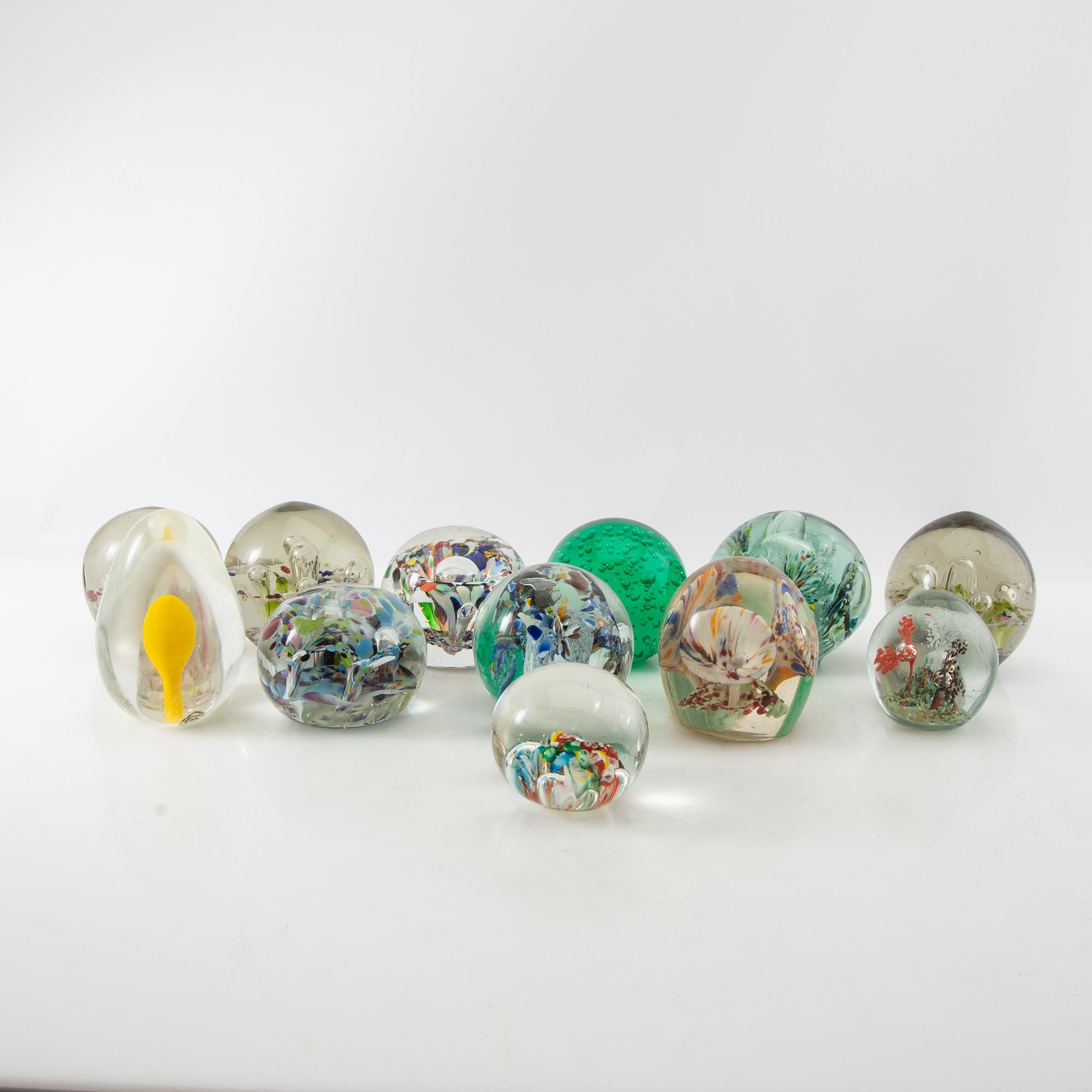 Letter weights 12 pcs glass 20th century.