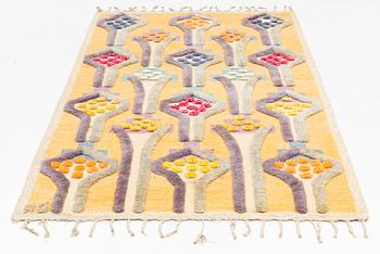 Agda Österberg, matta, reliefflossa, ca 238 x 117 cm, signerad AÖ.