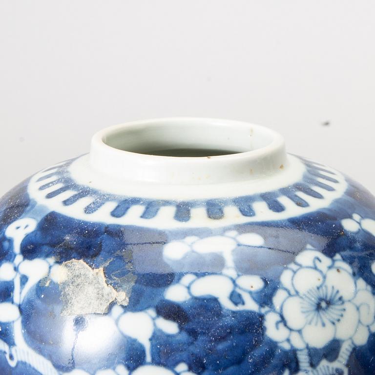 Two blue and white jars, China, 20th Century.
