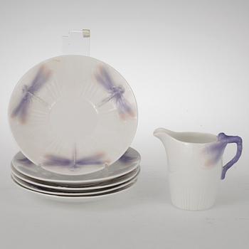 SERVISDELAR, 6 st, porslin, "Trollsländan", Alf Wallander, Rörstrand, jugend, 1900-talets början.
