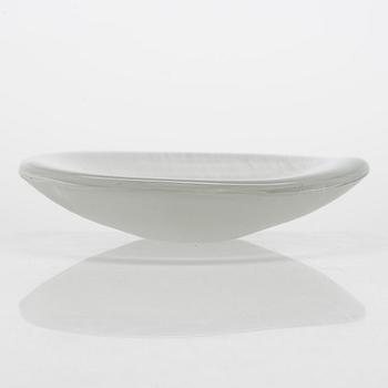 Tapio Wirkkala, skål, "Lehti" (Blad), signerad Tapio Wirkkala Iittala 56.