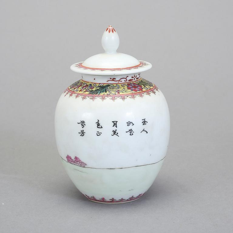 TEDOSA, porslin, Kina, 1900-tal.