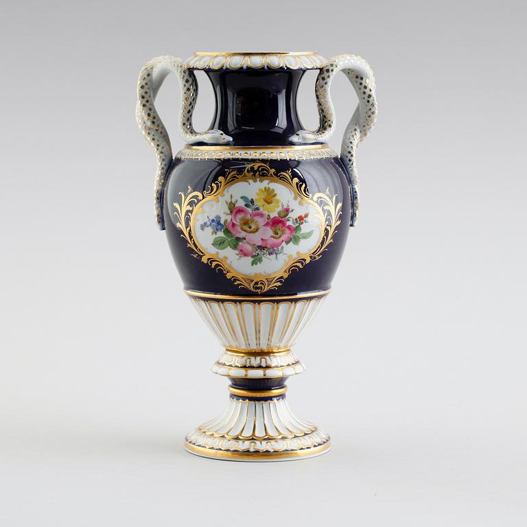 VAS, porslin, Meissen, 1900-talets mitt.