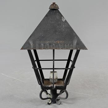 TRÄDGÅRDSLAMPA, 1900-tal.