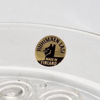 Nanny Still, lautasia, 14 kpl, kulhoja, 6 kpl, "Riikinkukko", malli 5221, 5325, Riihimäen Lasi.