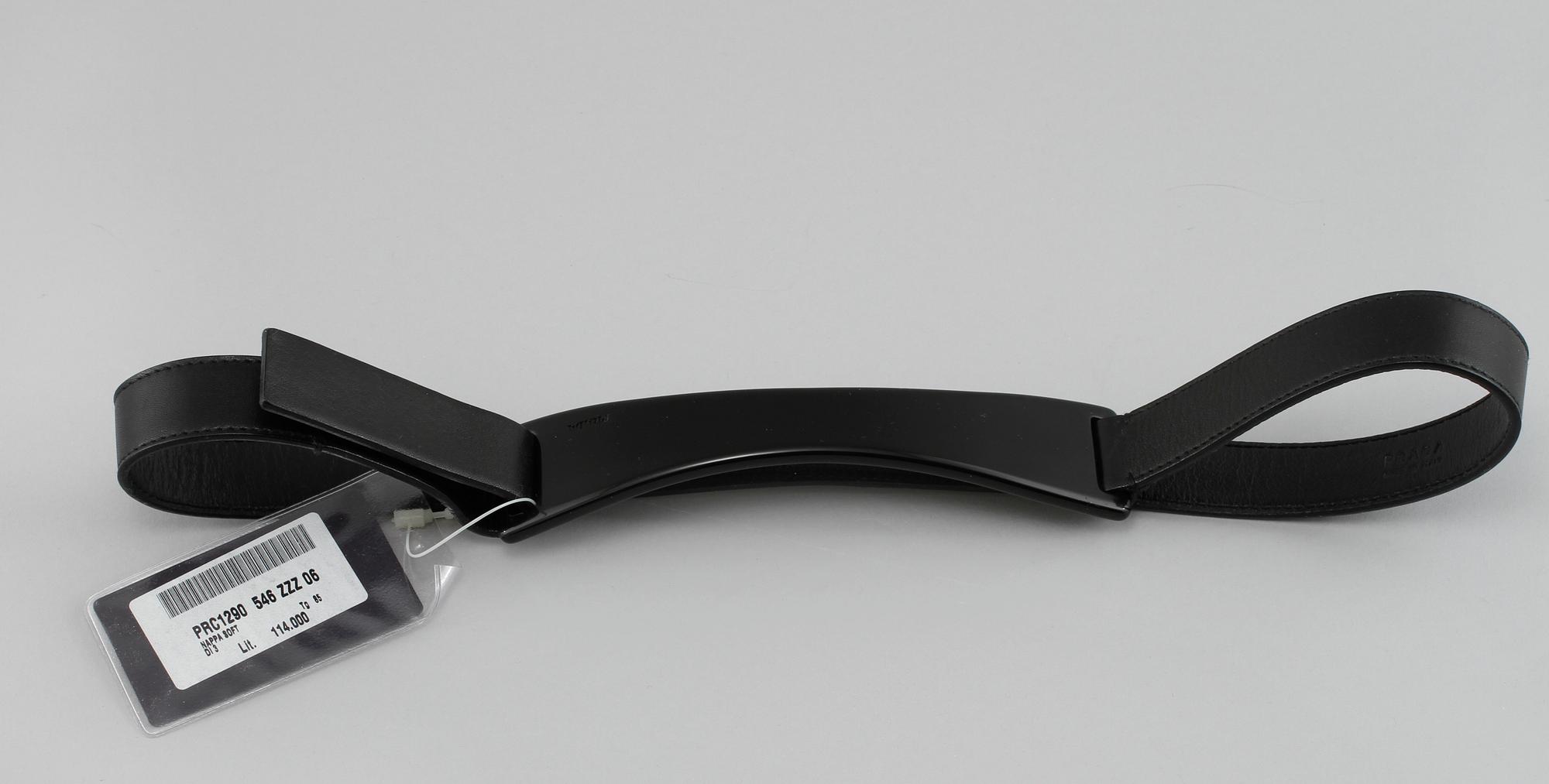 SKÄRP, Prada, 1900-talets sista kvartal.