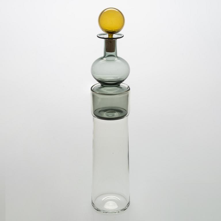 Kaj Franck, a decanter 'The Bells of Kremlin', signed K. Franck, Nuutajärvi, Notsjö -61.