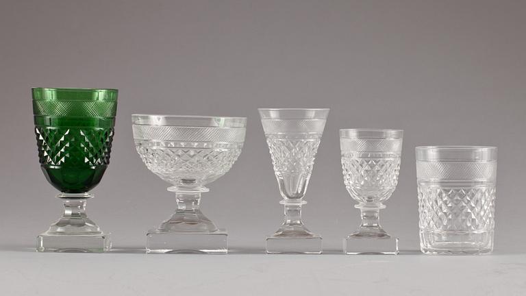GLASSERVIS, 60 delar "Kent", Kosta, 1900-talets andra hälft.