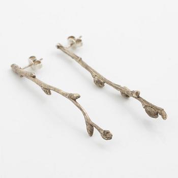 Sofia Björkman, collier, ring och örhängen i form av björkgrenar, silver. Ring med tanzaniter.