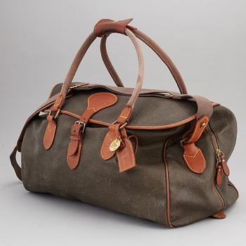 MULBERRY, a scotchgrain leather bag.