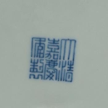 A set of three blue and white lotus dishes, Qing dynasty (1644-1912) with Qianlongs, Jiaqing and Daoguangs seal mark.