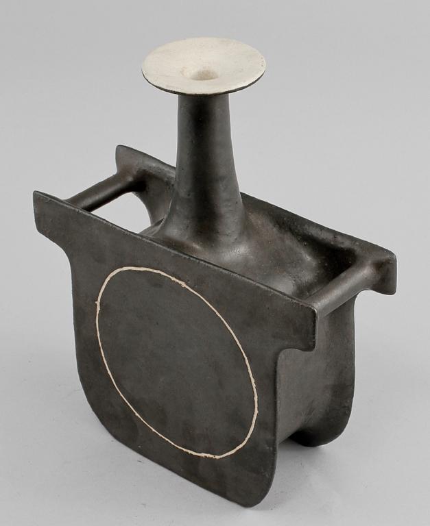 VAS, stengods, Guido Gambone, Italien, 1900-talets andra hälft.