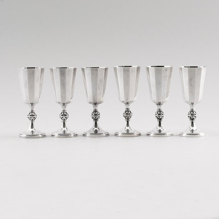 SNAPSGLAS, 6 st, silver, Löfman, MGAB, Uppsala 1976. Total vikt ca 286 g.